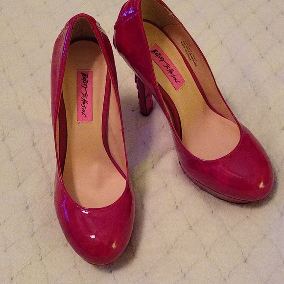 Betsey Johnson red heels 👠 - Picture 1 of 13